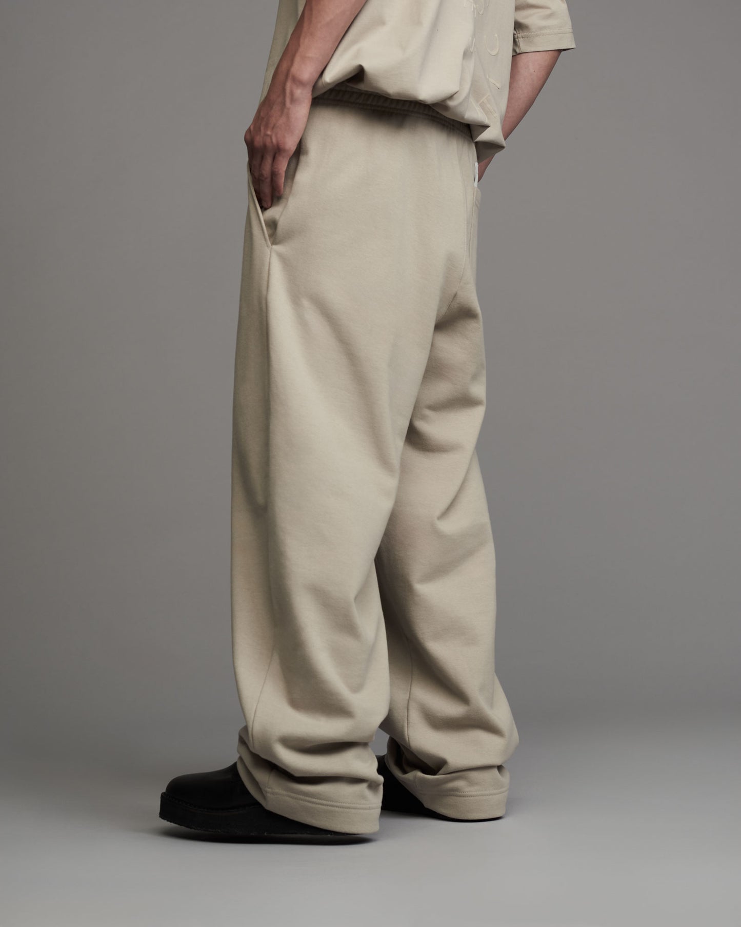 Label Soft Pants